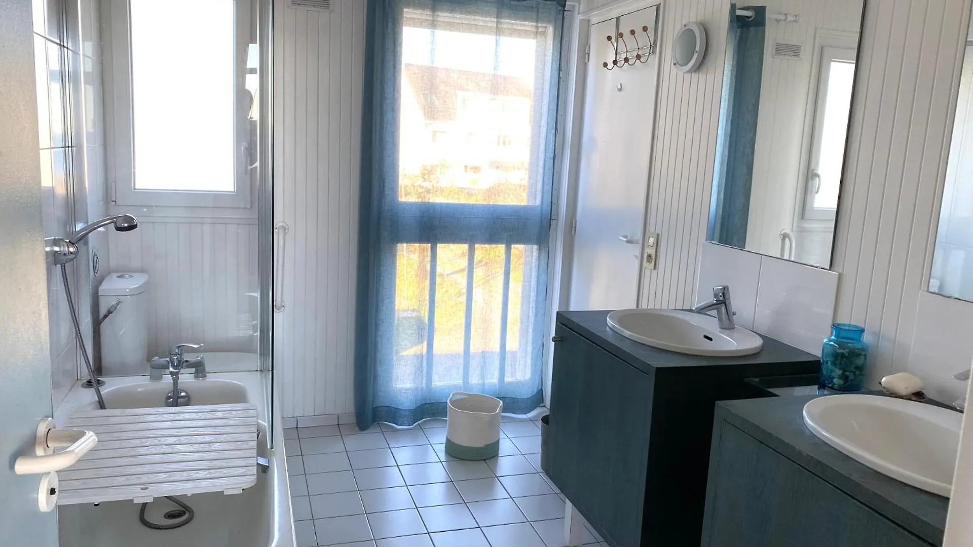 Holiday home Maison 6 Personnes Sur La Plage - Vue Mer Exceptionnelle - Tara Pen-Palud