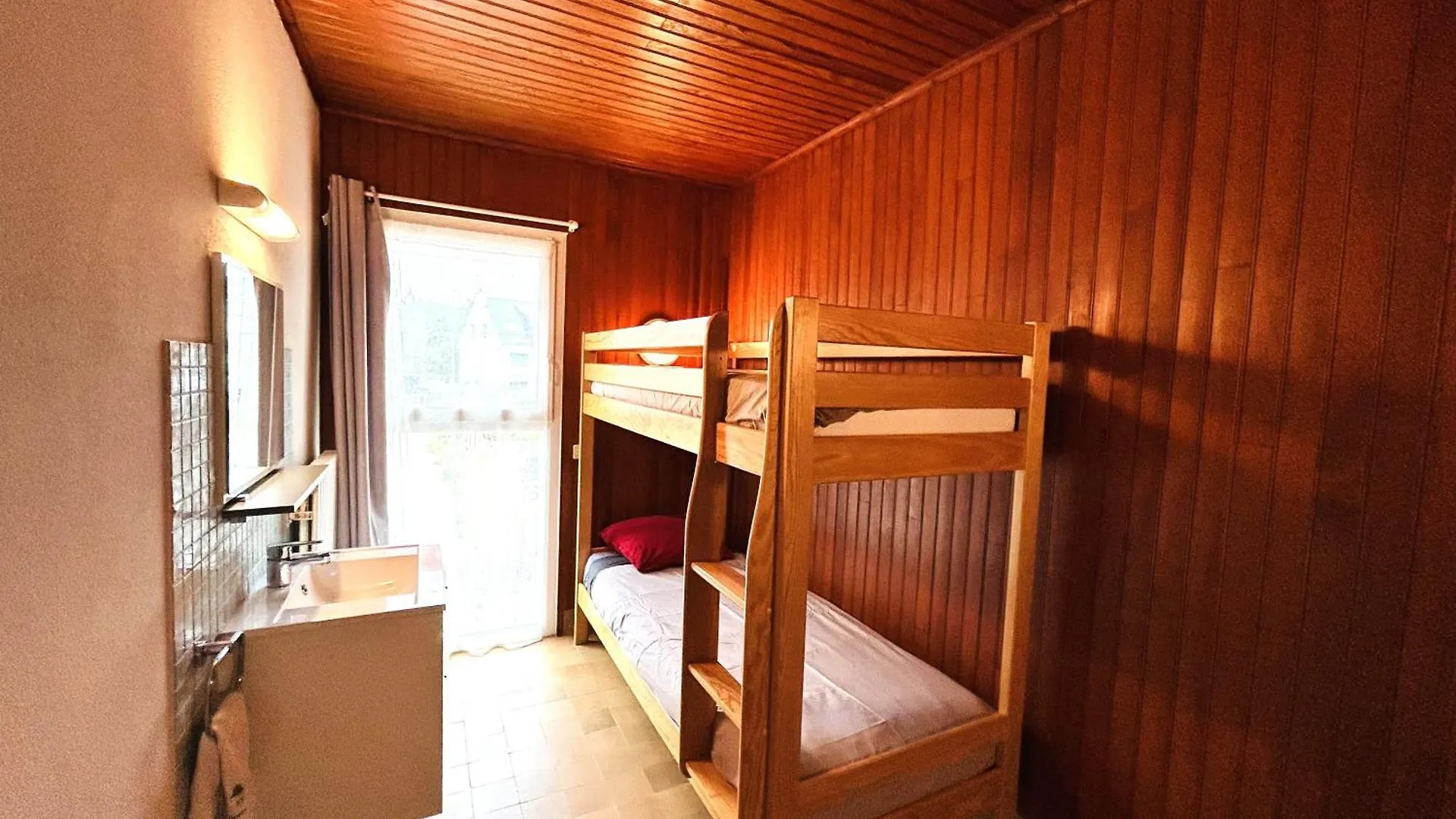 Maison 6 Personnes Sur La Plage - Vue Mer Exceptionnelle - Tara Pen-Palud 0*,  France